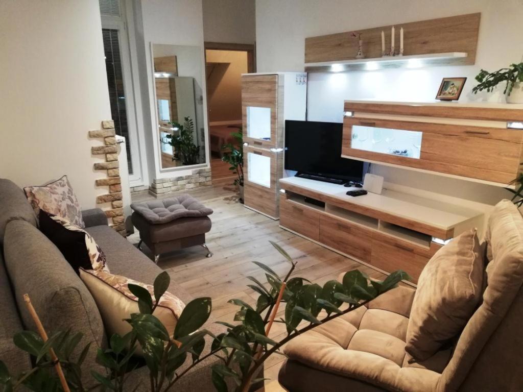 Apartamento Galéria šťastie Senec Exterior foto
