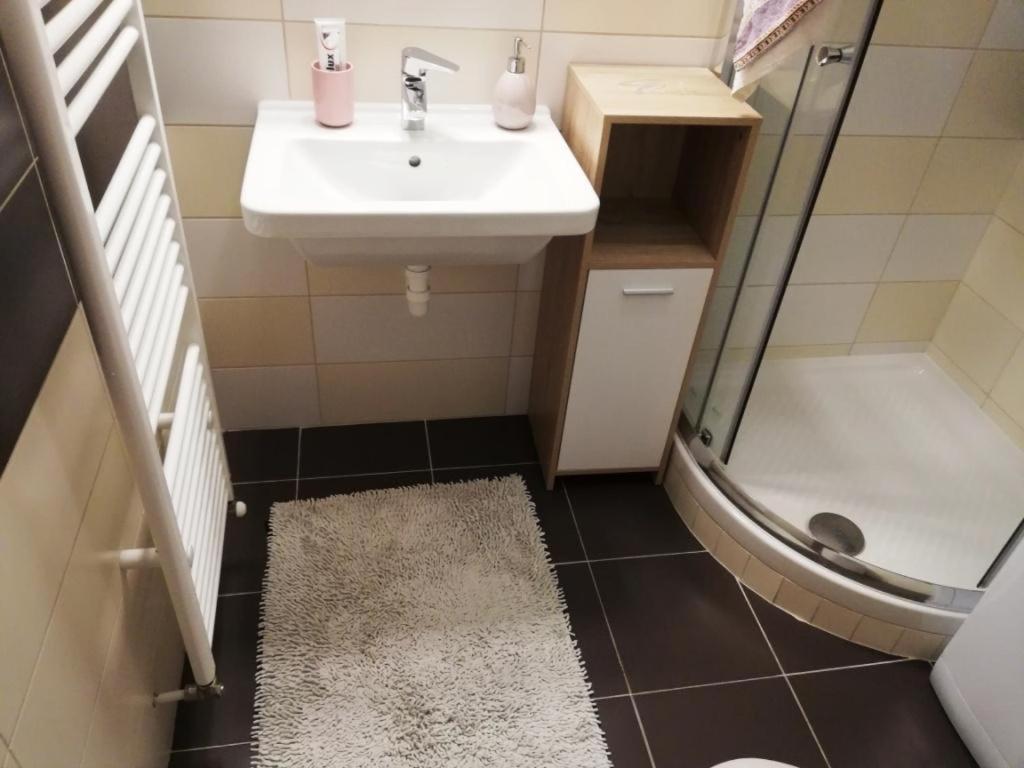 Apartamento Galéria šťastie Senec Exterior foto